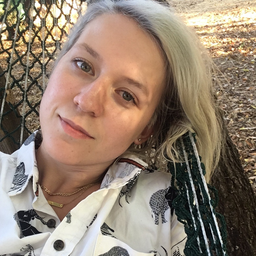 Meet your Posher, Lea